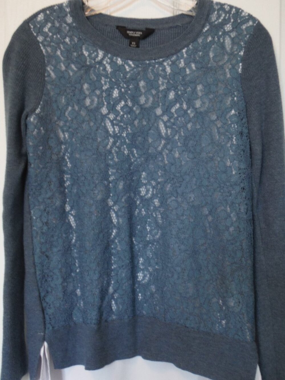SIMPLY VERA Layered LACE FRONT SWEATER Blue knit White lining Sz XS